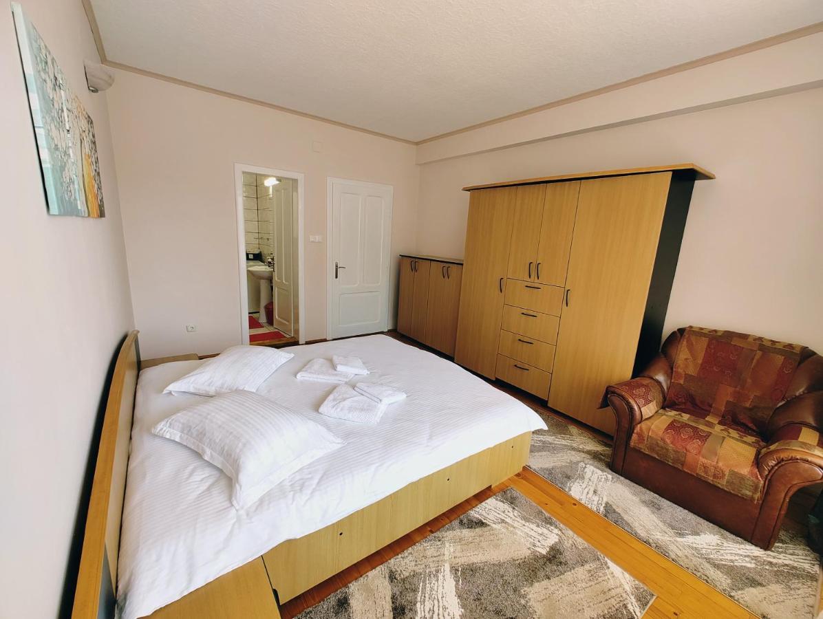 Ten'S Apartment - Spatios Si Linistit Cluj-Napoca Luaran gambar